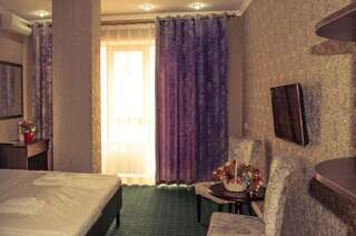 Отели типа «постель и завтрак» KaAiEr Алматы Большой двухместный номер с 1 кроватью-4