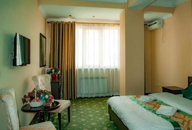 Отели типа «постель и завтрак» KaAiEr Алматы-13